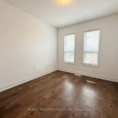 36,&nbsp;Westwood, Painswick South, Barrie