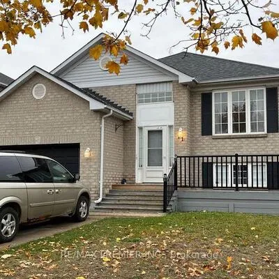 11,&nbsp;Draper, Painswick North, Barrie