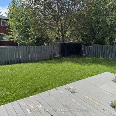27,&nbsp;Maitland, Grove East, Barrie