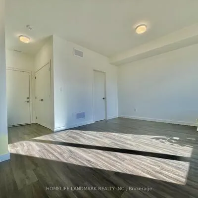 29, Rainwater, Holly, Barrie