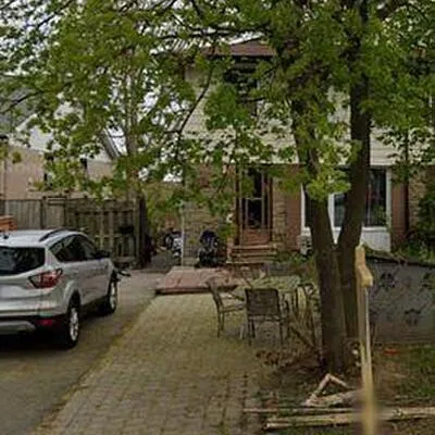 71,&nbsp;Daphne, Cundles East, Barrie