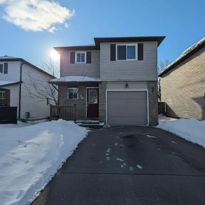 75, Corbett, Grove East, Barrie