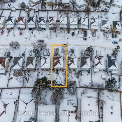 39, Corbett, Grove East, Barrie