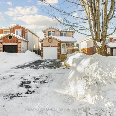 131, Columbia, Holly, Barrie