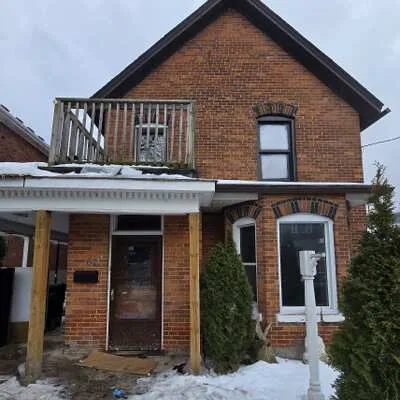 67,&nbsp;Mcdonald, City Centre, Barrie