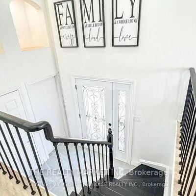 18,&nbsp;Ward, Painswick North, Barrie
