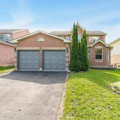 230,&nbsp;Mary Anne, Painswick North, Barrie