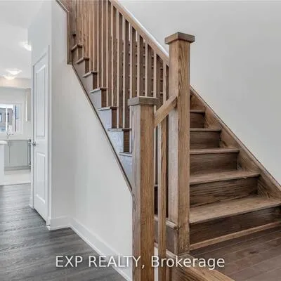 11, Evergreen, Painswick South, Barrie