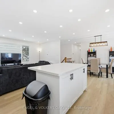 206, Yeates, Painswick North, Barrie