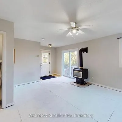 40,&nbsp;Brennan, South Shore, Barrie