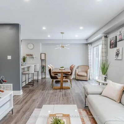 34,&nbsp;Coronation, Innis-Shore, Barrie