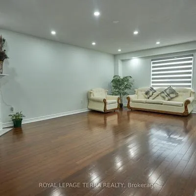 59, Russell Hill, Painswick South, Barrie