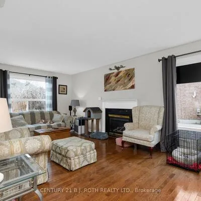 32,&nbsp;Prince of Wales, Innis-Shore, Barrie