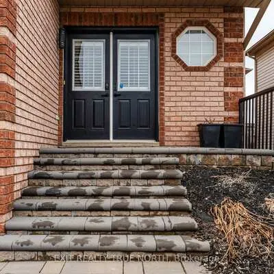 172,&nbsp;Courtney, Painswick South, Barrie