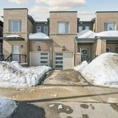 39,&nbsp;Turnberry, Painswick South, Barrie