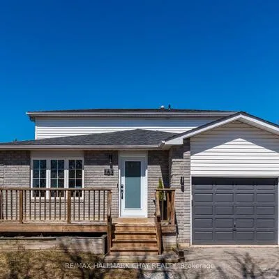 163,&nbsp;Columbia, Holly, Barrie