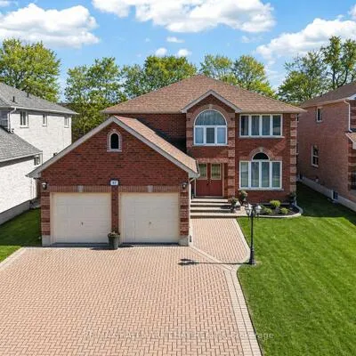 67,&nbsp;Livia Herman, East Bayfield, Barrie