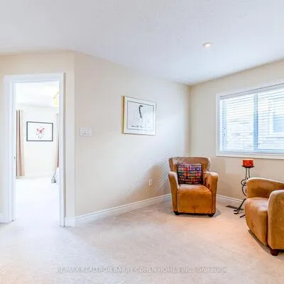 137,&nbsp;Jewel House, Innis-Shore, Barrie