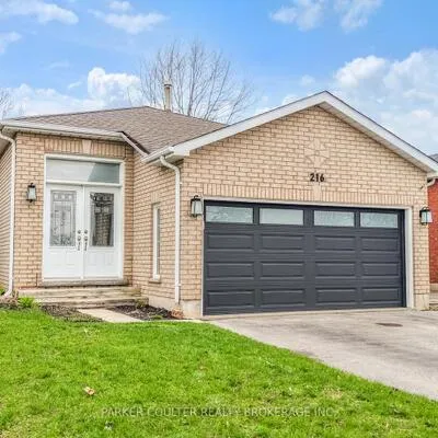 216,&nbsp;Mapleton, Holly, Barrie