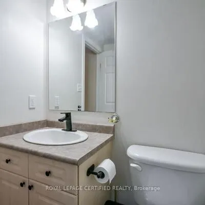 34,&nbsp;Balmoral, Innis-Shore, Barrie
