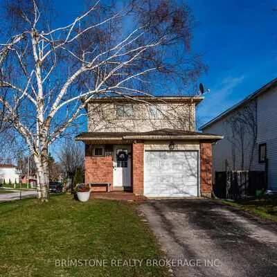 104,&nbsp;Hickling, Grove East, Barrie
