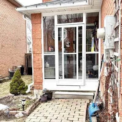 90,&nbsp;Bruce, Bayshore, Barrie