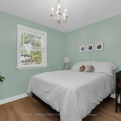 20,&nbsp;Newton, Wellington, Barrie
