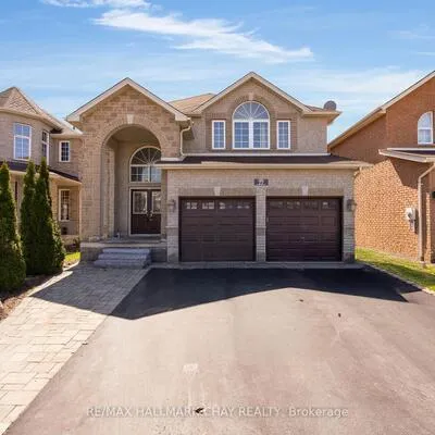 77,&nbsp;Sovereign's, Innis-Shore, Barrie