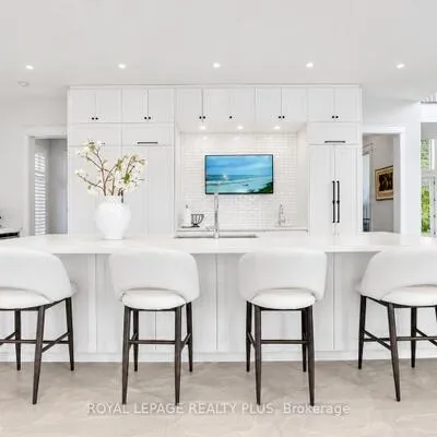 39,&nbsp;Plunkett, Bayshore, Barrie