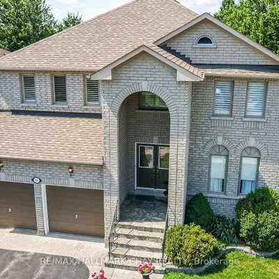 14,&nbsp;Imperial Crown, Innis-Shore, Barrie
