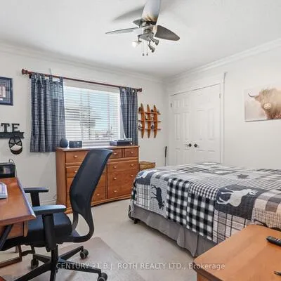115,&nbsp;Sandringham, Innis-Shore, Barrie