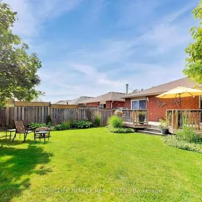 9,&nbsp;Monique, East Bayfield, Barrie