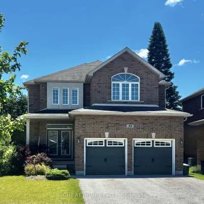 3,&nbsp;Player, East Bayfield, Barrie