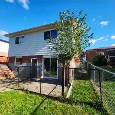 304, Orsi, Bradford, Bradford West Gwillimbury