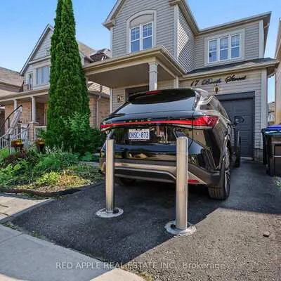 17,&nbsp;Booth, Bradford, Bradford West Gwillimbury