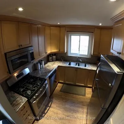 65, Britannia, Bradford, Bradford West Gwillimbury