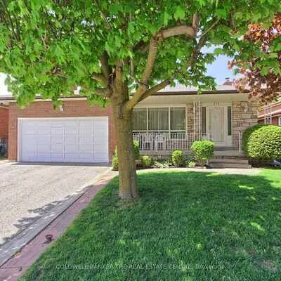 318,&nbsp;Colborne, Bradford, Bradford West Gwillimbury