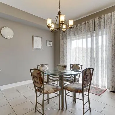 88,&nbsp;Chelsea, Bradford, Bradford West Gwillimbury