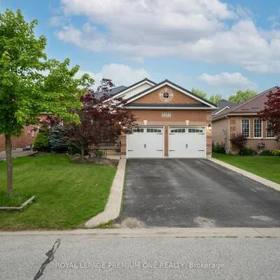 19,&nbsp;Taylor, Bradford, Bradford West Gwillimbury