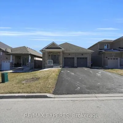 57,&nbsp;Hopkins, Bradford, Bradford West Gwillimbury