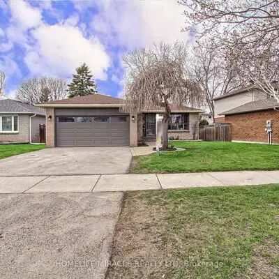 30,&nbsp;Northgate, Bradford, Bradford West Gwillimbury