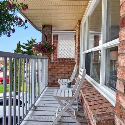 61,&nbsp;Turner, Bradford, Bradford West Gwillimbury