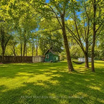 15,&nbsp;Park, Bond Head, Bradford West Gwillimbury