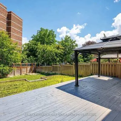 79,&nbsp;Maplegrove, Bradford, Bradford West Gwillimbury