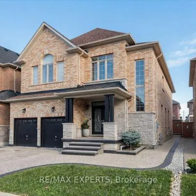 43,&nbsp;Lewis, Bradford, Bradford West Gwillimbury