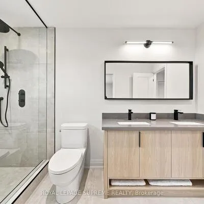 26,&nbsp;Crown, Bradford, Bradford West Gwillimbury