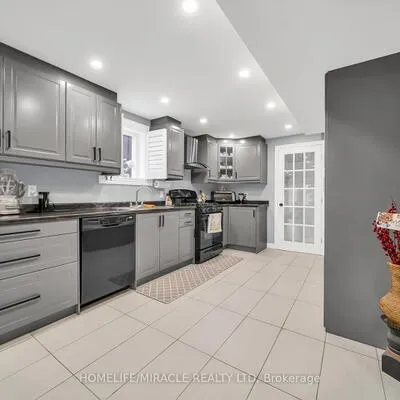 57,&nbsp;Bronze, Bradford, Bradford West Gwillimbury
