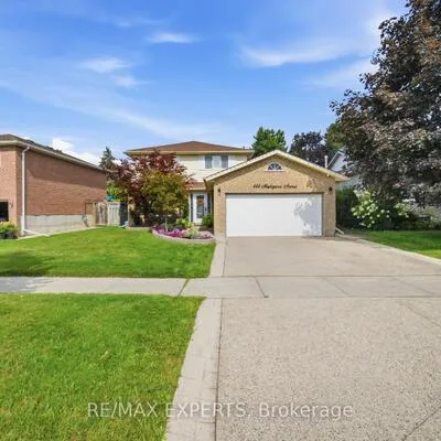 444,&nbsp;Maplegrove, Bradford, Bradford West Gwillimbury