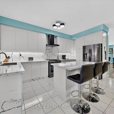 119,&nbsp;Taucar, Bradford, Bradford West Gwillimbury