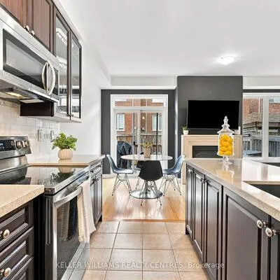 8,&nbsp;Rogers, Bradford, Bradford West Gwillimbury